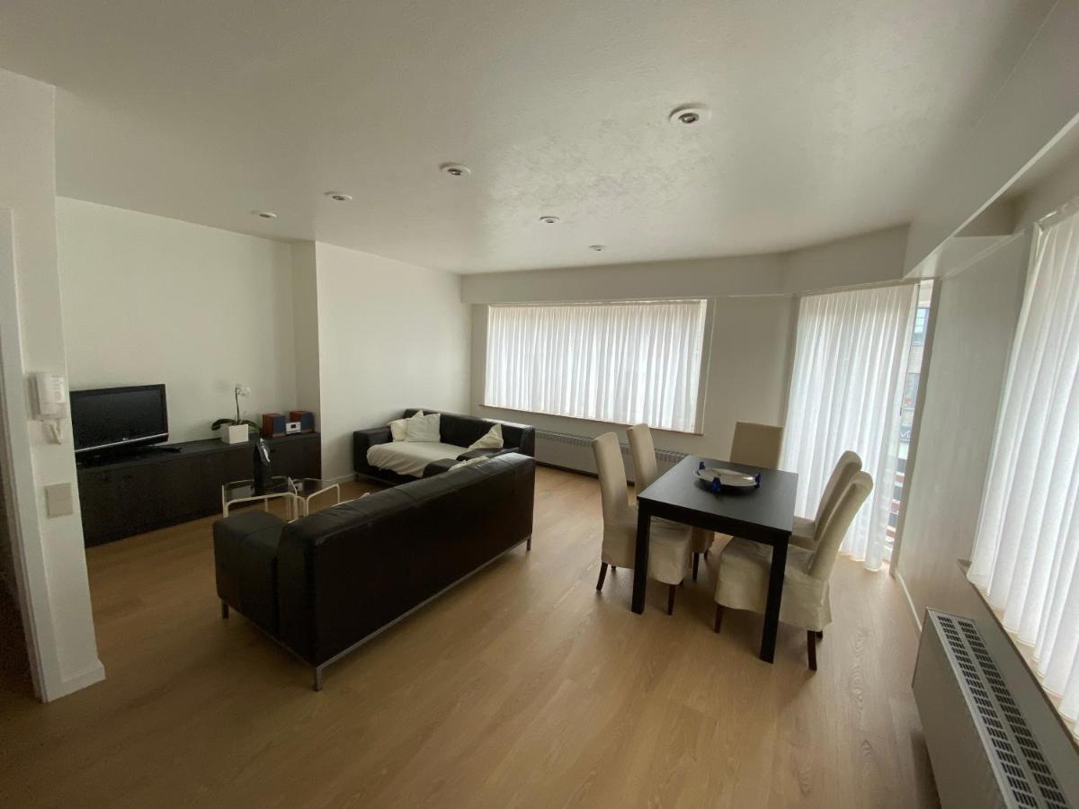 Appartamento Bofeelie Gezellig 2 Slaapkamer App Aan Zee In Het Bruisende Middelkerke! Esterno foto